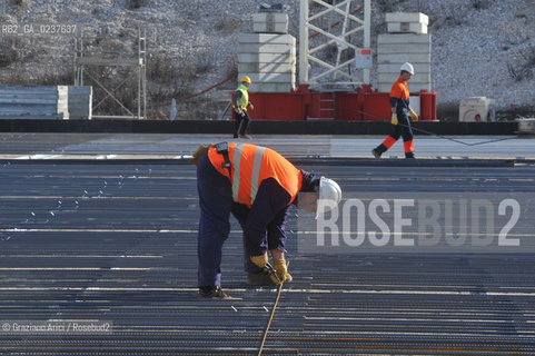 VENEZIA 3/2/11 - LAVORI IN CORSO ALLA BOCCA DI PORTO DI LIDO LATO TREPORTI ©Graziano Arici/Rosebud2 CONSORZIO VENEZIA NUOVA