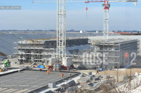 VENEZIA 3/2/11 - LAVORI IN CORSO ALLA BOCCA DI PORTO DI LIDO LATO TREPORTI ©Graziano Arici/Rosebud2 CONSORZIO VENEZIA NUOVA