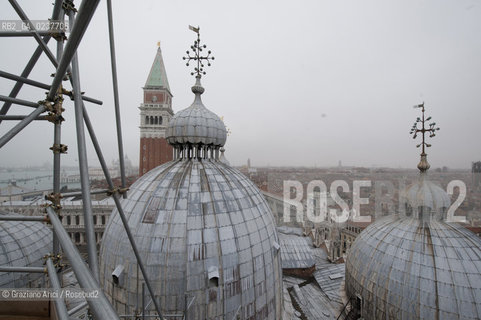 Venice 15/12/12 - Cupolas of St.Marks Basilica s.marco