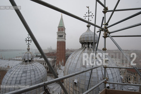 Venice 15/12/12 - Cupolas of St.Marks Basilica s.marco