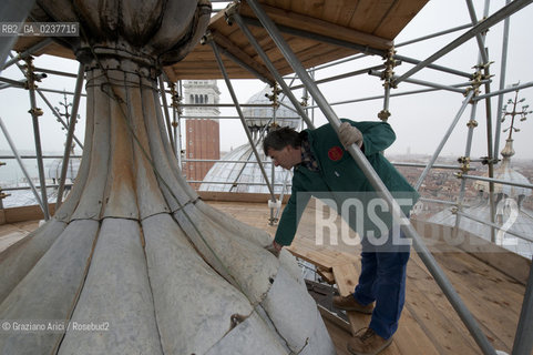 Venice 15/12/12 - Cupolas of St.Marks Basilica s.marco