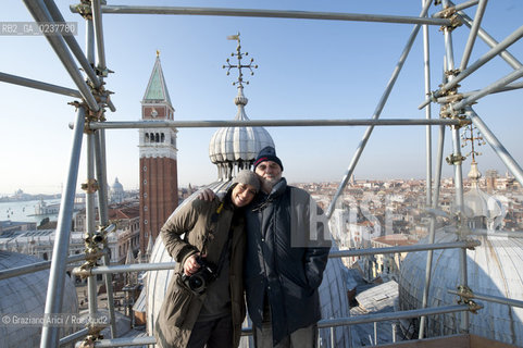 Venezia 12/1/12 - Lavori di restauro delle Cupole della Basilica di San Marco di Venezia. I lavori di restauro sono diretti dalla Procuratoria della Basilica e da 1000 anni fanno in modo che la complessa struttura sia continuamente monitorata e restaurata - dome of the St:Marks Basilik marta buso ©Graziano Arici/Rosebud2