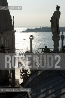 Venezia 12/1/12 - Lavori di restauro delle Cupole della Basilica di San Marco di Venezia. I lavori di restauro sono diretti dalla Procuratoria della Basilica e da 1000 anni fanno in modo che la complessa struttura sia continuamente monitorata e restaurata - dome of the St:Marks Basilik ©Graziano Arici/Rosebud2
