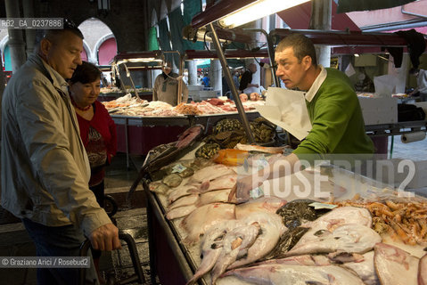 Venice 5/5/12 - One of the best fishmonger in the Rialto Fishmarket. Marco Bergamasco - pescivendolo di Rialto pesce mercato ©Graziano Arici/Rosebud2