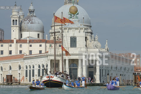 Venice 20/05/12 - Festa della Sensa Feast - barca regata  ©Graziano Arici/Rosebud2