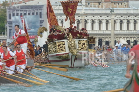 Venice 20/05/12 - Festa della Sensa Feast - barca regata  ©Graziano Arici/Rosebud2