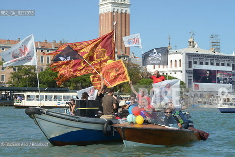 Venice 16/09/2012 -  Demonstration against  the great cruise liners in front of St.Mark - manifestazione del Comitato contro le Grandi Navi davanti al bacino di S.Marco nave ©Graziano Arici/Rosebud2