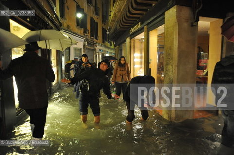 Venice 31/10/12 - High tide in Venice alta marea venezia acqua alta ©  graziano arici