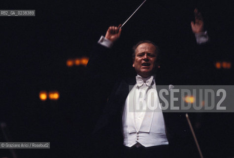 Venezia, 1989.Ritratto del direttore dorchestra Zoltan Pesko durante un concerto. Musica direttore orchestra ritratto.Venice, 1989. Portrait of the conductor Zoltan Pesko during a concert ©Graziano Arici/Rosebud2  astga ©Graziano Arici/Rosebud2