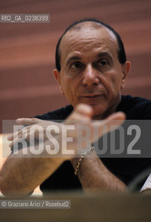 Venezia, 1986.Ritratto del coreografo e ballerino Roland Petit. Danza spettacolo ritratto coreografo ballerino.Venice, 1986. Portrait of the choreographer and dancer Roland Petit ©Graziano Arici/Rosebud2