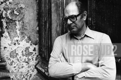 -Venezia,1981. Ritratto del compositore Mauricio Kagel. Musica compositore Musica classica contemporanea ritratto.-Venice,1981.Portrait of the composer Mauricio Kagel ©Graziano Arici/Rosebud2  astga ©Graziano Arici/Rosebud2