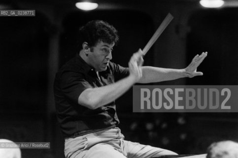 -Venice,1990. Ritratto del direttore dorchestra Zubin Mehta durante un concerto.  Musica Classica Direttore Orchestra ritratto .-Venice,1990. Portrait of the conductor Zubin Mehta during a concert ©Graziano Arici/Rosebud2  astga ©Graziano Arici/Rosebud2