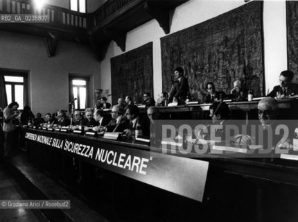 Venezia, 1979.Manifestazione contro il convegno nazionale sulla sicurezza nucleare. Politica manifestazione protesta nucleare.Venice, 1979.Demonstration against the national convention on nuclear safety  ©Graziano Arici/Rosebud2