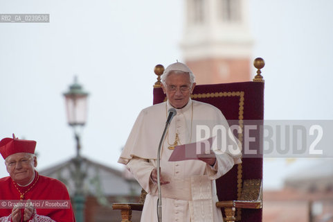 Venice 7/5/11 - Benedict XVIs visit to the Diocese of the Northeast: Pope Ratzinger visit the city of Venice in S.Marks Place with the Cardinal Scola papa piazza s.marco ©Graziano Arici/Rosebud2