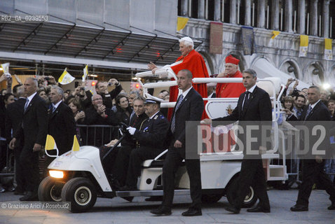 Venice 8/5/11 - Benedict XVIs visit to the Diocese of the Northeast: Pope Ratzinger visit the city of Venice in S.Marks Place with the Cardinal Scola papa piazza s.marco ©Graziano Arici/Rosebud2