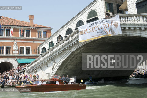 Venice 8/5/11 - Benedict XVIs visit to the Diocese of the Northeast: Pope Ratzinger visit the city of Venice in S.Marks Place with the Cardinal Scola papa piazza s.marco ©Graziano Arici/Rosebud2