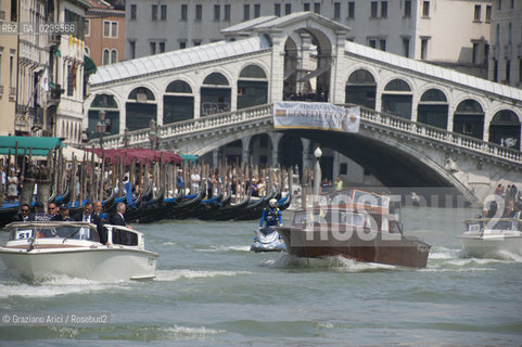 Venice 8/5/11 - Benedict XVIs visit to the Diocese of the Northeast: Pope Ratzinger visit the city of Venice in S.Marks Place with the Cardinal Scola papa piazza s.marco ©Graziano Arici/Rosebud2