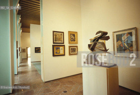 Venezia,1986. Palazzo Grassi. Mostra Futurismo e Futurismi. Arte futurismo mostra.Venice,1986. Palazzo Grassi. Exhibition Futurismo e Futurismi ©Graziano Arici/Rosebud2