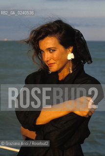- Venezia, 1981.Festival Internazionale dArte Cinematografica di Venezia.Ritratto dellattrice Marina Suma. Cinema ritratto attrice mare spiaggia lido.- Venice,1981.Venice International Film Festival.Portrait of actress Marina Suma MES  ©  Graziano Arici  astga ©Graziano Arici/Rosebud2