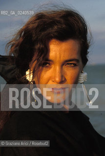 - Venezia, 1981.Festival Internazionale dArte Cinematografica di Venezia.Ritratto dellattrice Marina Suma. Cinema ritratto attrice mare spiaggia lido.- Venice,1981.Venice International Film Festival.Portrait of actress Marina Suma MES  ©  Graziano Arici  astga ©Graziano Arici/Rosebud2