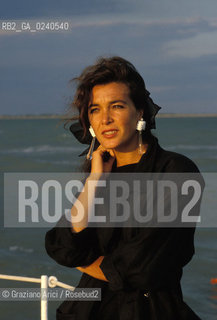 - Venezia, 1981.Festival Internazionale dArte Cinematografica di Venezia.Ritratto dellattrice Marina Suma. Cinema ritratto attrice mare spiaggia lido.- Venice,1981.Venice International Film Festival.Portrait of actress Marina Suma MES  ©  Graziano Arici  astga ©Graziano Arici/Rosebud2