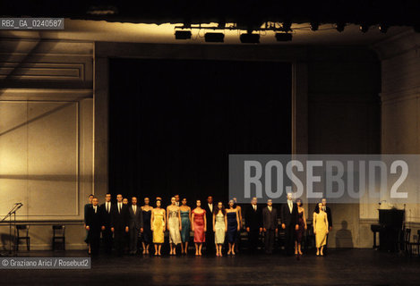 -Venezia,1985. Gran Teatro la Fenice. Balletto Kontakthof, coreografia di Pina Bausch, corpo di ballo Tanztheater Wuppertal..-Venice,1985. Gran Teatro la Fenice. Dance ballet Kontakthof, choreographed by Pina Bausch, Tanztheater Wuppertal dancers chorus ©Graziano Arici/Rosebud2
