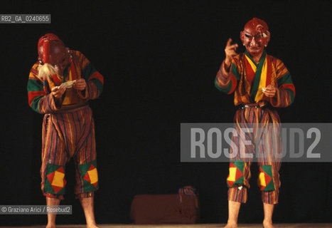 - Venezia,1980.Biennale Teatro.Danza orientale India Buthan DANZA oriente ballo teatro.- Venice,1980. Theater Biennale. Dancing Bhutan MES ©Graziano Arici/Rosebud2  astga ©Graziano Arici/Rosebud2