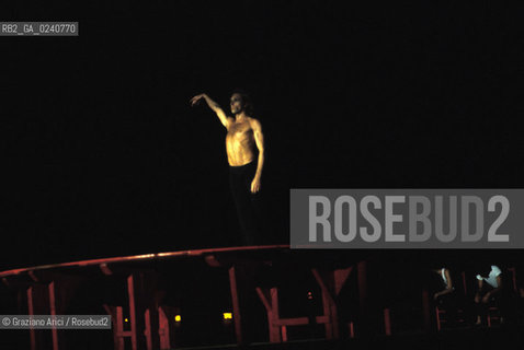 Venezia,1979.Coreografia Canal Grande di Maurice Bejart.Corpo di ballo Bejart Ballet Lausanne.Dance balletto coreografia .Venice,1979.Choreographed by Maurice Bejart,corps de ballet Bejart Ballet Lausanne ©Graziano Arici/Rosebud2  astga ©Graziano Arici/Rosebud2