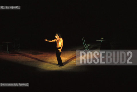 Venezia,1979.Coreografia Canal Grande di Maurice Bejart.Corpo di ballo Bejart Ballet Lausanne.Dance balletto coreografia .Venice,1979.Choreographed by Maurice Bejart,corps de ballet Bejart Ballet Lausanne ©Graziano Arici/Rosebud2  astga ©Graziano Arici/Rosebud2