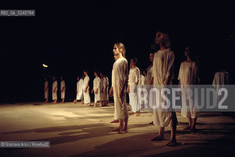 Venezia,1975.(Ghetto).Balletto Acqua Alta, coreografia di Maurice Bejart. DANZA balletto coreografia ballerino Ghetto.Venice,1975.Ballet High Tide, choreographed by Maurice Bejart MES ©Graziano Arici/Rosebud2   astga ©Graziano Arici/Rosebud2