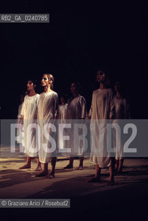 Venezia,1975.(Ghetto).Balletto Acqua Alta, coreografia di Maurice Bejart. DANZA balletto coreografia ballerino Ghetto.Venice,1975.Ballet High Tide, choreographed by Maurice Bejart MES ©Graziano Arici/Rosebud2   astga ©Graziano Arici/Rosebud2