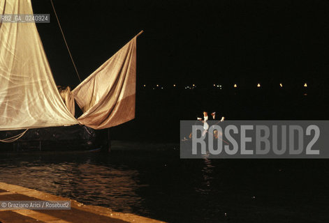 Venezia,1979.Riprese del film Don Giovannidi Joseph Losey.Larrivo di Leporello alla chiesa del Redentore.Cinema film Don Giovanni set backstage Redentore .Venice,1979. Backstage of the film Don Giovanni  ©Graziano Arici/Rosebud2.