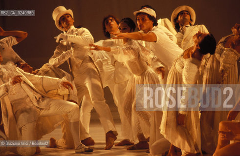 -Venezia,1981. Biennale Musica. Il balletto pantomima  Le Bal Mirò, opera di Silvano Bussotti. Musica Danza Mirò balletto coreografia scenografia contemporaneo.-Venice,1981. Music Biennale. The ballet Le Bal Mirò, by Silvano Bussotti ©Graziano Arici/Rosebud2