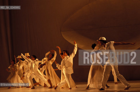 -Venezia,1981. Biennale Musica. Il balletto pantomima  Le Bal Mirò, opera di Silvano Bussotti. Musica Danza Mirò balletto coreografia scenografia contemporaneo.-Venice,1981. Music Biennale. The ballet Le Bal Mirò, by Silvano Bussotti ©Graziano Arici/Rosebud2