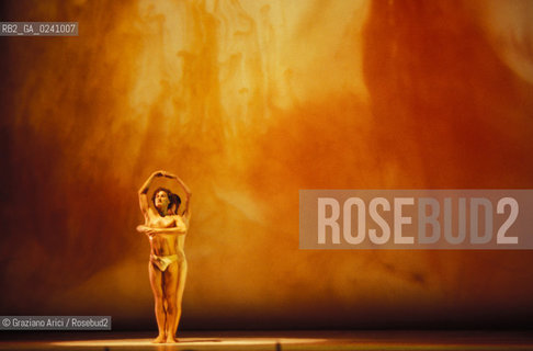 -Venezia,1981. Biennale Musica. Il balletto pantomima  Le Bal Mirò, opera di Silvano Bussotti. Musica Danza Mirò balletto coreografia scenografia contemporaneo.-Venice,1981. Music Biennale. The ballet Le Bal Mirò, by Silvano Bussotti ©Graziano Arici/Rosebud2