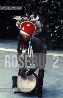 -Venezia,1975. Biennale Danza. Balletto nazionale del Senegal. Danza ballo ballerino Senegal.-Venice,1975. Dance Biennale.National Ballet of Senegal.MES ©Graziano Arici/Rosebud2 .  astga ©Graziano Arici/Rosebud2