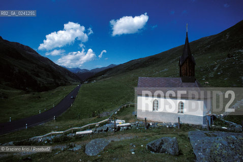 -Svizzera,Engadina 1995. Il Fluelapass. Svizzera Engadina geo panorama natura Montagna passo.-Switzerland,Engadin 1995. The Fluelapass ©Graziano Arici/Rosebud2