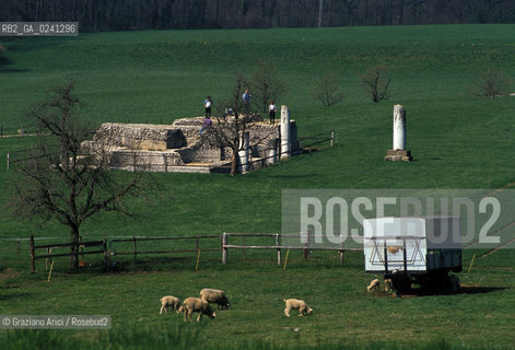 -Basilea,Svizzera,1995. Scavi archeoligici di Augusta Raurica. Svizzera Basilea geo città archeologia scavo augusta.-Basel,Switzerland,1995. Augusta Raurica - Roman archaeological site ©Graziano Arici/Rosebud2
