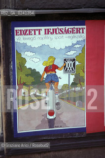 - Ungheria,Budapest,1978.Manifesto sportivo.GEO manifesto poster.- Hungary,Budapest,1978.Sport poster Mes ©  Graziano Arici.
