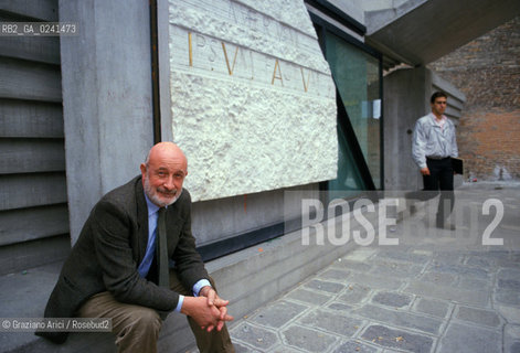 - Venezia,1990.Larchitetto Vittorio Gregotti alla Facolta di Architettura di Venezia, Iuav. Architetto architettura ritratto.- Venice,1990.Portrait of the architect Vittorio Gregotti ©Graziano Arici/Rosebud2