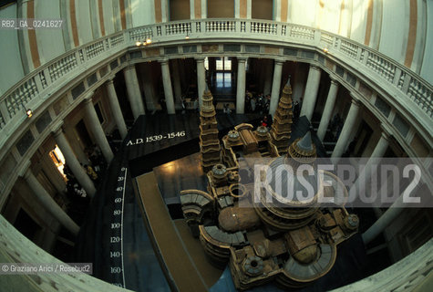 Venezia,1994.Palazzo Grassi. Mostra Rinascimento-Rinascimento da Brunelleschi a Michelangelo : la rappresentazione dellarchitettura. Arte Mostra Architettura Storia Rinascimento.Venice,1994.Palazzo Grassi. Exhibition Rinascimento - Renaissance ©Graziano Arici/Rosebud2