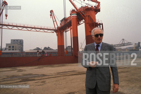 -Venezia,1988. Inaugurazione del modello di paratoia mobile del progetto Mose alla bocche di porto del Lido.Ritratto dellingegnere Giovanni Mazzacurati, presidente del Consorzio Venezia Nuova. lido modello paratoia bocca di porto MOSE consorzio venezia nuova inaugurazione -Venice,1988. Inauguration of the model of mobile gates of the Mose project in the Lido: portrait of Giovanni Mazzacurati, President of the Consorzio Venezia Nuova ©Graziano Arici/Rosebud2.