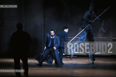 -Venezia,1990. Gran teatro La Fenice. Balletto Loro del Reno coreografato da Maurice Bejart, musiche di Richard Wagner, corpo di Ballo Bejart Ballet Lausanne -Venice,1990. Gran teatro La Fenice.Ballet Loro del Reno,choreographed by Maurice Bejart,music by Richard Wagner,corps de ballet Bejart ballet Lausanne DAS RHEINGOLD ©Graziano Arici/Rosebud2