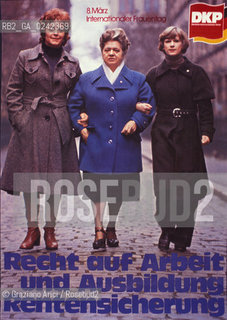 Manifesto sulla condizione della donna. Femminismo donna condizione lotta movimento politica rapporto cultura sesso potere sociale famiglia autonomia classe femmina diritto voto uguaglianza libertà parità.Manifest on the feminine condition. Woman Feminism society condition status movement policy relation sex womens rights sexism voting cultural power liberal equality relation MES .Reproducted by Archivio Graziano Arici  astga ©Graziano Arici/Rosebud2