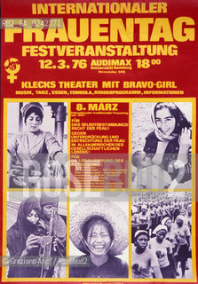 Manifesto sulla condizione della donna. Femminismo donna condizione lotta movimento politica rapporto cultura sesso potere sociale famiglia autonomia classe femmina diritto voto uguaglianza libertà parità.Manifest on the feminine condition. Woman Feminism society condition status movement policy relation sex womens rights sexism voting cultural power liberal equality relation MES .Reproducted by Archivio Graziano Arici  astga ©Graziano Arici/Rosebud2