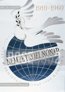 Manifesto sulla condizione della donna. Femminismo donna condizione lotta movimento politica rapporto cultura sesso potere sociale famiglia autonomia classe femmina diritto voto uguaglianza libertà parità.Manifest on the feminine condition. Woman Feminism society condition status movement policy relation sex womens rights sexism voting cultural power liberal equality relation MES .Reproducted by Archivio Graziano Arici  astga ©Graziano Arici/Rosebud2