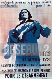 Manifesto sulla condizione della donna. Femminismo donna condizione lotta movimento politica rapporto cultura sesso potere sociale famiglia autonomia classe femmina diritto voto uguaglianza libertà parità.Manifest on the feminine condition. Woman Feminism society condition status movement policy relation sex womens rights sexism voting cultural power liberal equality relation MES.Reproducted by Archivio Graziano Arici  astga ©Graziano Arici/Rosebud2