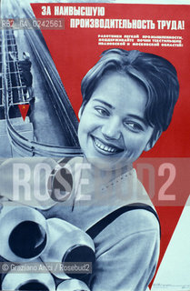 Manifesto sulla condizione della donna. Femminismo donna condizione lotta movimento politica rapporto cultura sesso potere sociale famiglia autonomia classe femmina diritto voto uguaglianza libertà parità.Manifest on the feminine condition. Woman Feminism society condition status movement policy relation sex womens rights sexism voting cultural power liberal equality relation MES.Reproducted by Archivio Graziano Arici  astga ©Graziano Arici/Rosebud2