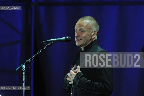 The English musician, singer-songwriter, activist, actor and philanthropist Sting (born Gordon Matthew Thomas Sumner on 2 October 1951), CBE, . Prior to starting his solo career, he was the principal songwriter, lead singer and bassist of the rock band The Police. musica pop rock cantante ©Graziano Arici/Rosebud2