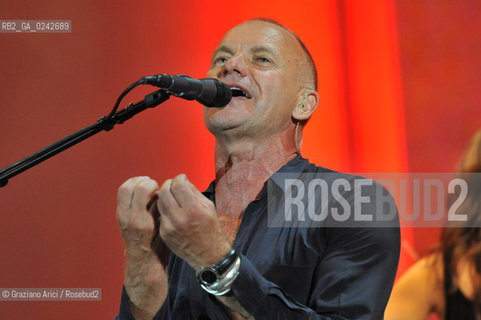 The English musician, singer-songwriter, activist, actor and philanthropist Sting (born Gordon Matthew Thomas Sumner on 2 October 1951), CBE, . Prior to starting his solo career, he was the principal songwriter, lead singer and bassist of the rock band The Police. musica pop rock cantante ©Graziano Arici/Rosebud2